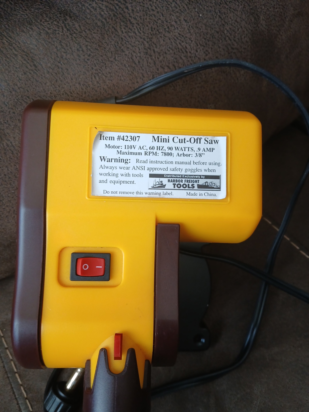 Harbor Freight Mini Cut-Off Saw - Yellow/Brown